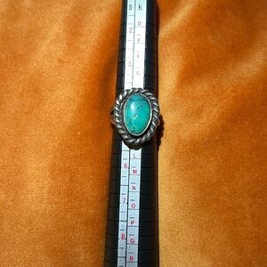 Silver turquoise ring